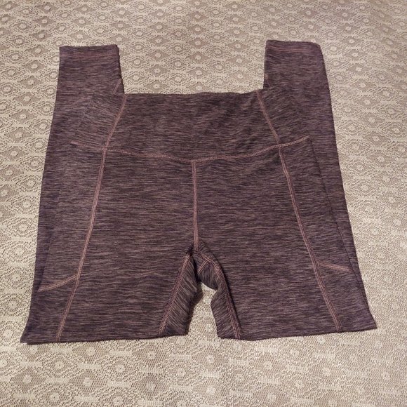 Size 6 Victoria's Secret Essential High Rise Pocket Legging Black/Heather Grey - Picture 3 of 8